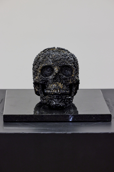 Flower skull Black Diamond by Angela Gomes