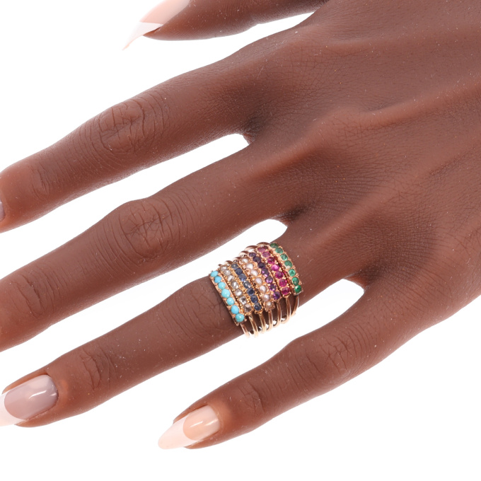 Victorian Harem Ring with Seven Gemstone Bands, circa 1890 by Artista Sconosciuto