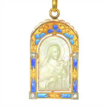 Vintage antique 18K gold mother-of-pearl medal Mother Mary with the miracle of the roses - set with diamonds and plique-a-jour enamel by Unbekannter Künstler
