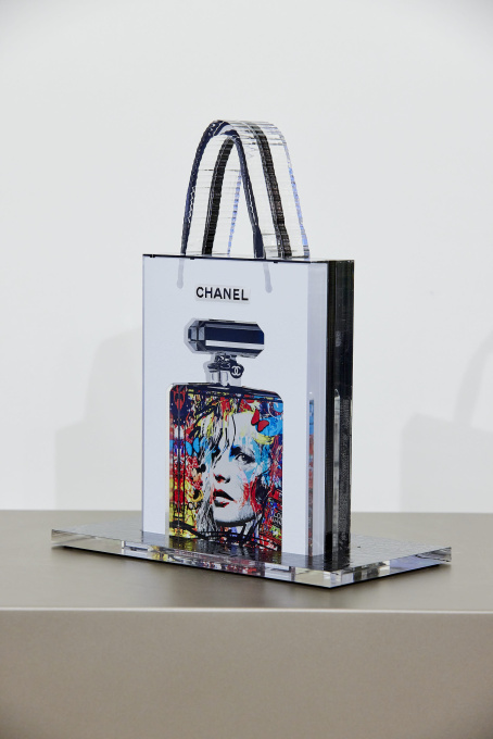 Bottle in the bag amour Minnie by Fred Meurice