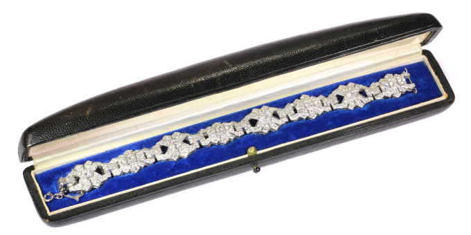 Vintage platinum diamond bracelet Art Deco style made in the Fifties by Artista Desconhecido