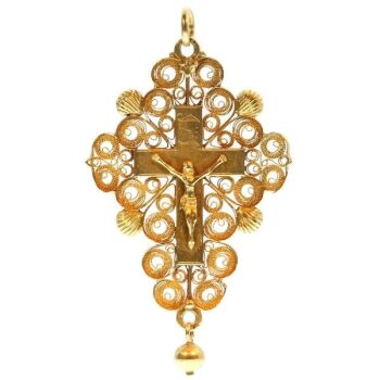 Antique gold French Rococo cross in filigree from around the French Revolution by Unknown artist