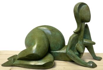 Temptation II - bronze by René Rikkelman