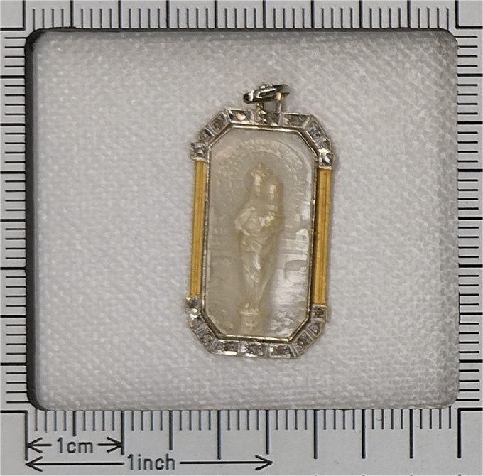 Vintage 1920's Art Deco diamond medal Virgin Mary and baby Jesus by Artista Desconocido
