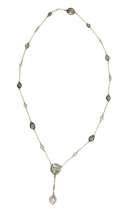 Antique 19th Century large diamond and large natural pearl necklace by Artiste Inconnu